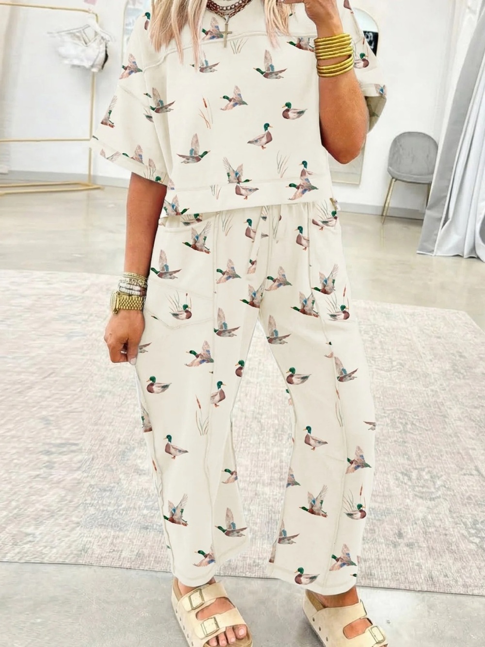 Women’s Cream Printed Lounge Pants Set with  Mallard Duck Motif set